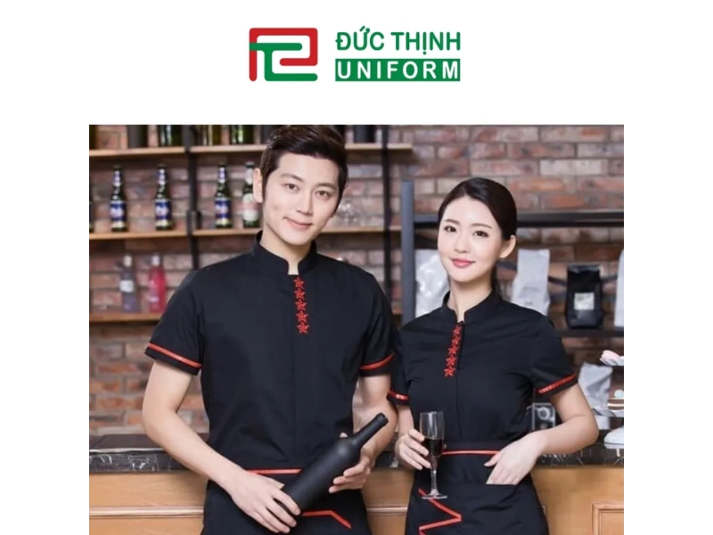 Đồng phục nhà hàng thiết kế sang trọng, chuyên nghiệp, giúp nhân viên thoải mái và ấn tượng