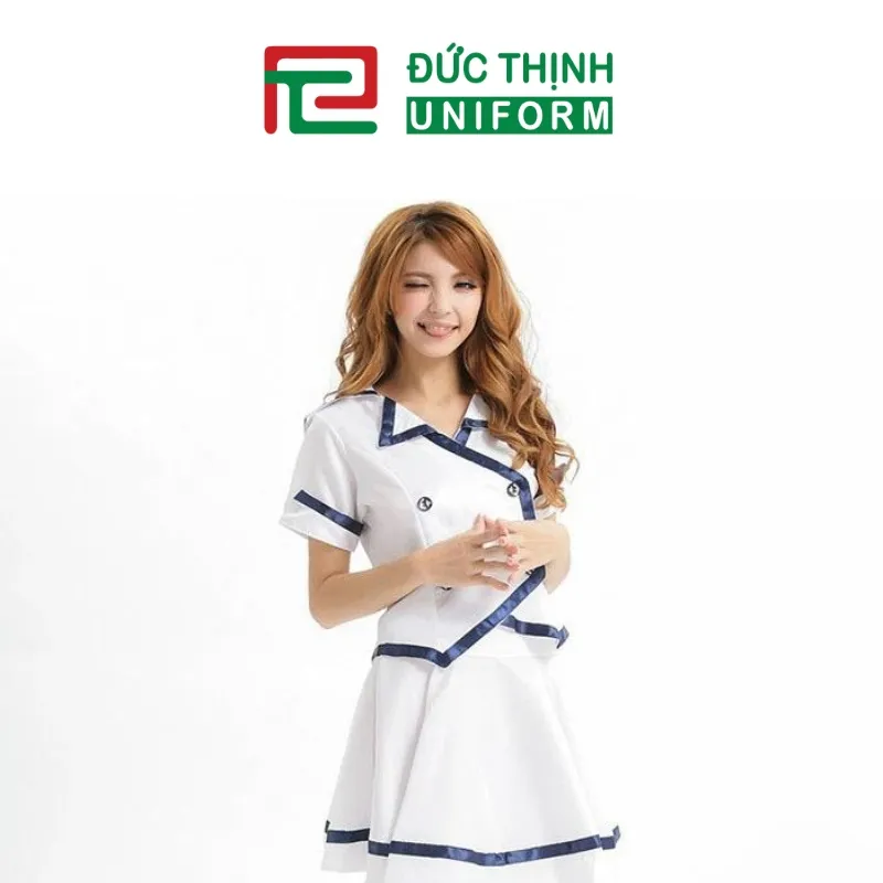 Đồng phục PG kết hợp với váy