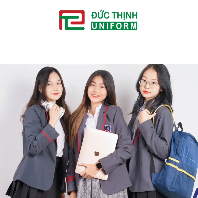 Mẫu đồng phục trường quốc tế có áo vest
