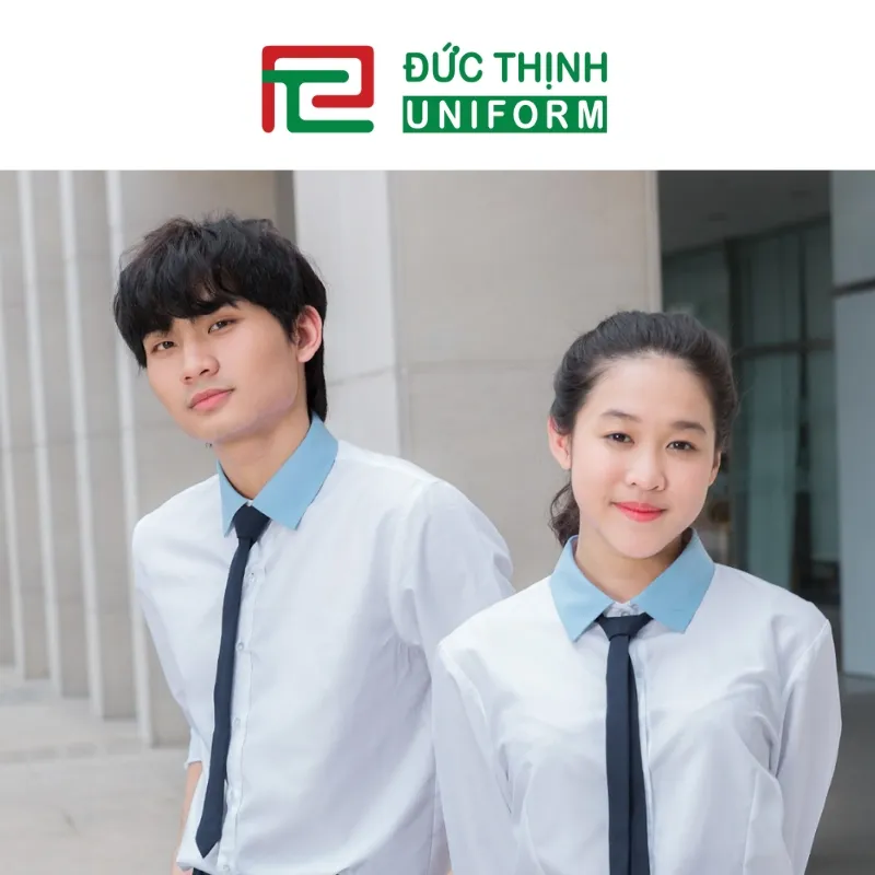 đồng phục học sinh