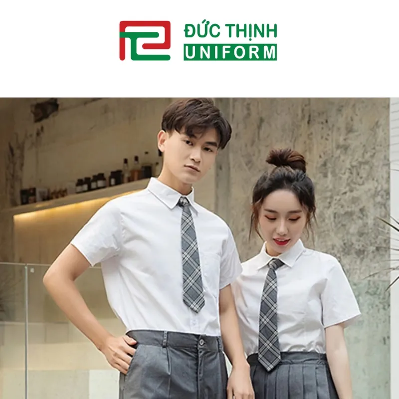 đồng phục học sinh