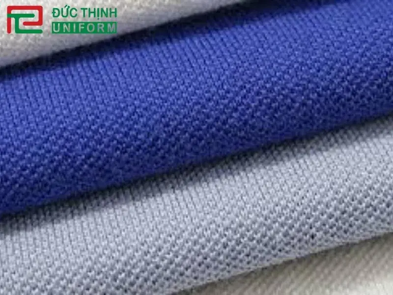 may đồng phục áo thun cá sấu