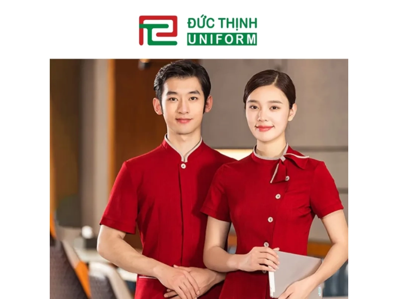 Đồng phục nhà hàng được thiết kế sang trọng, chuyên nghiệp